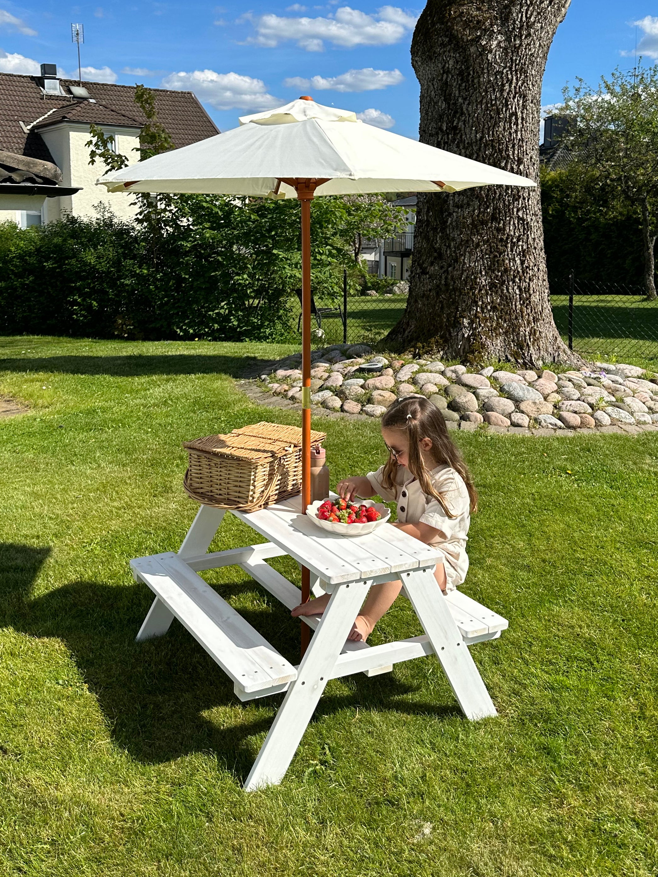 Woodlii picknickbord med parasoll (vit)